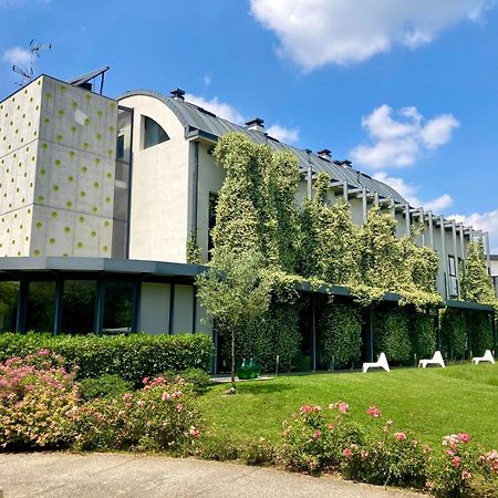 Mxp Rooms Guest House Cardano al Campo Kültér fotó