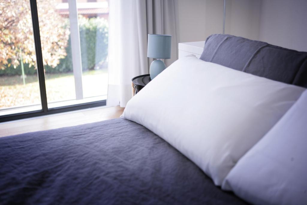 Mxp Rooms Guest House Cardano al Campo Kültér fotó